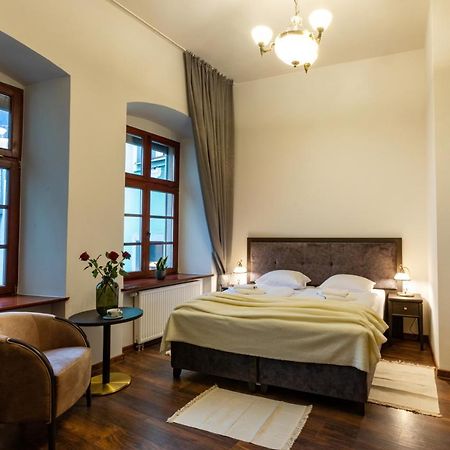 Zeppelin Apartments Simple Acomodation Jelenia Gora Exterior photo