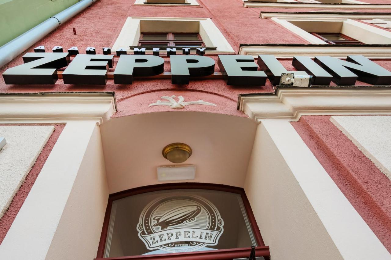 Zeppelin Apartments Simple Acomodation Jelenia Gora Exterior photo